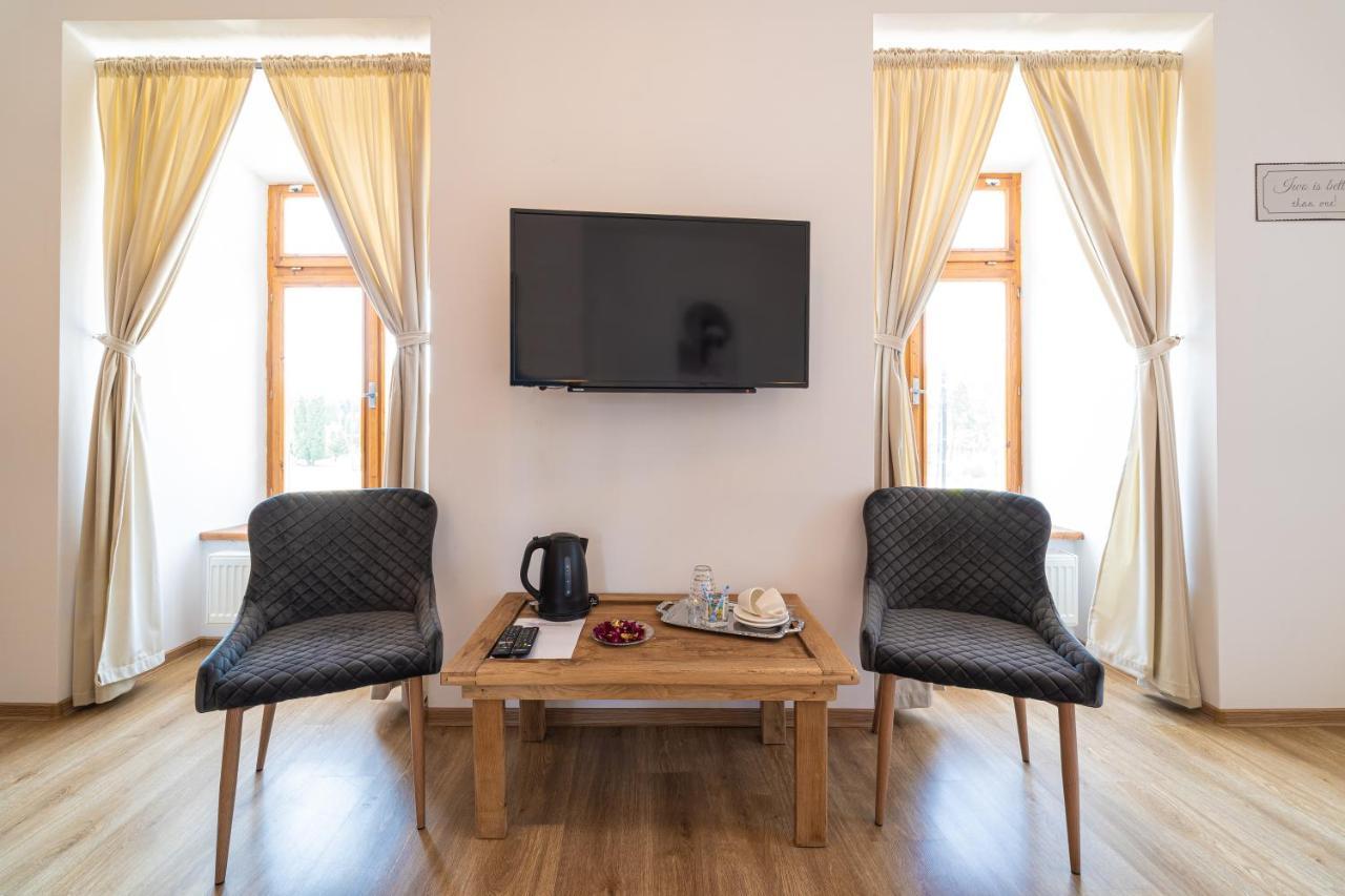 Bed & Breakfast Hugo Plesivec Esterno foto