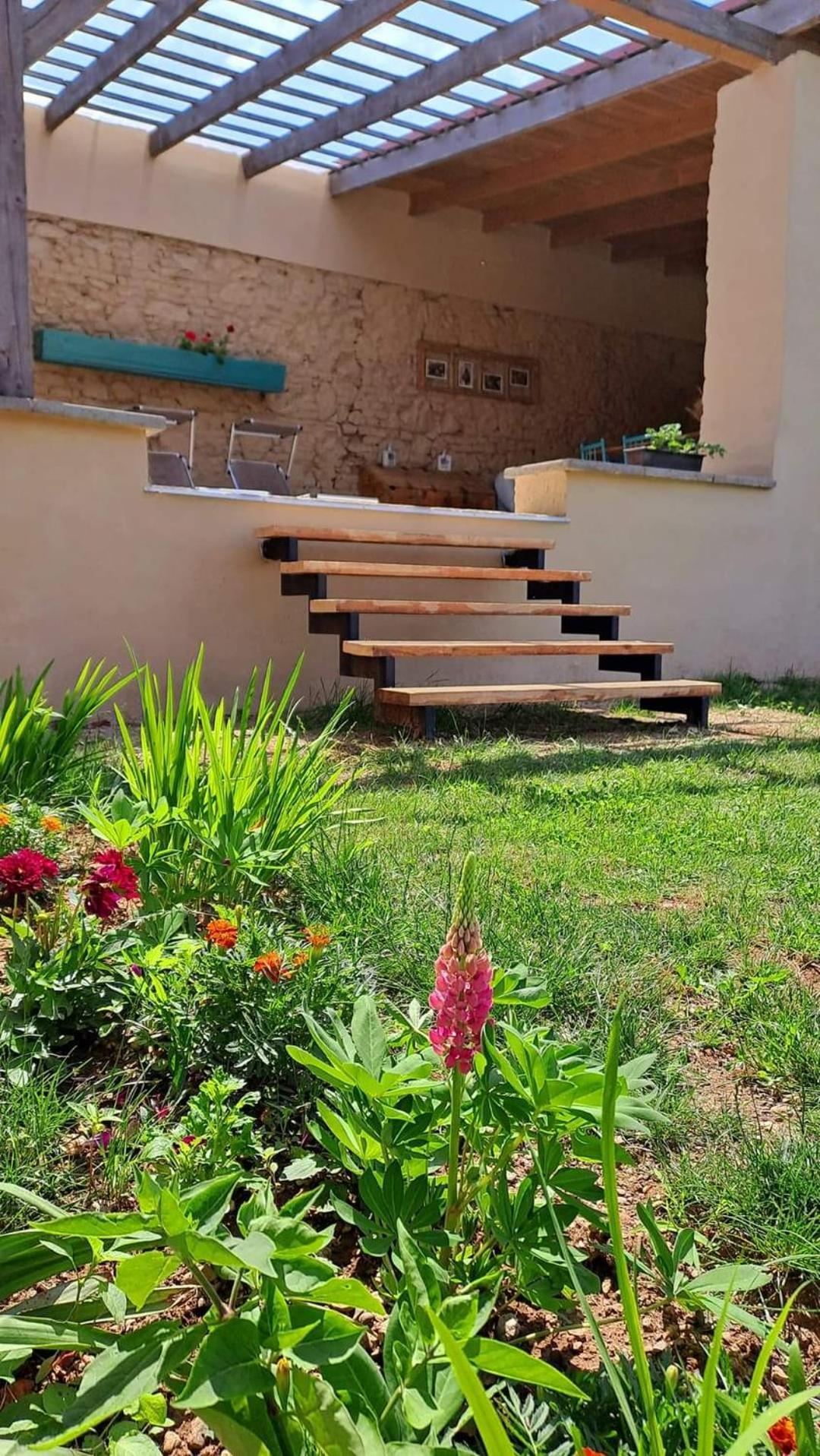 Bed & Breakfast Hugo Plesivec Esterno foto